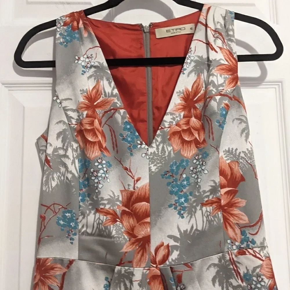 Etro Tropical Print Floral Dress Pleated - Picture 2 of 9
